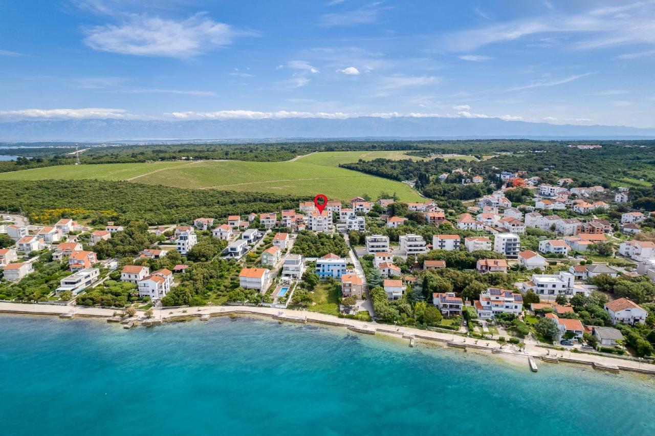 Villa Mirela Петрчане Экстерьер фото