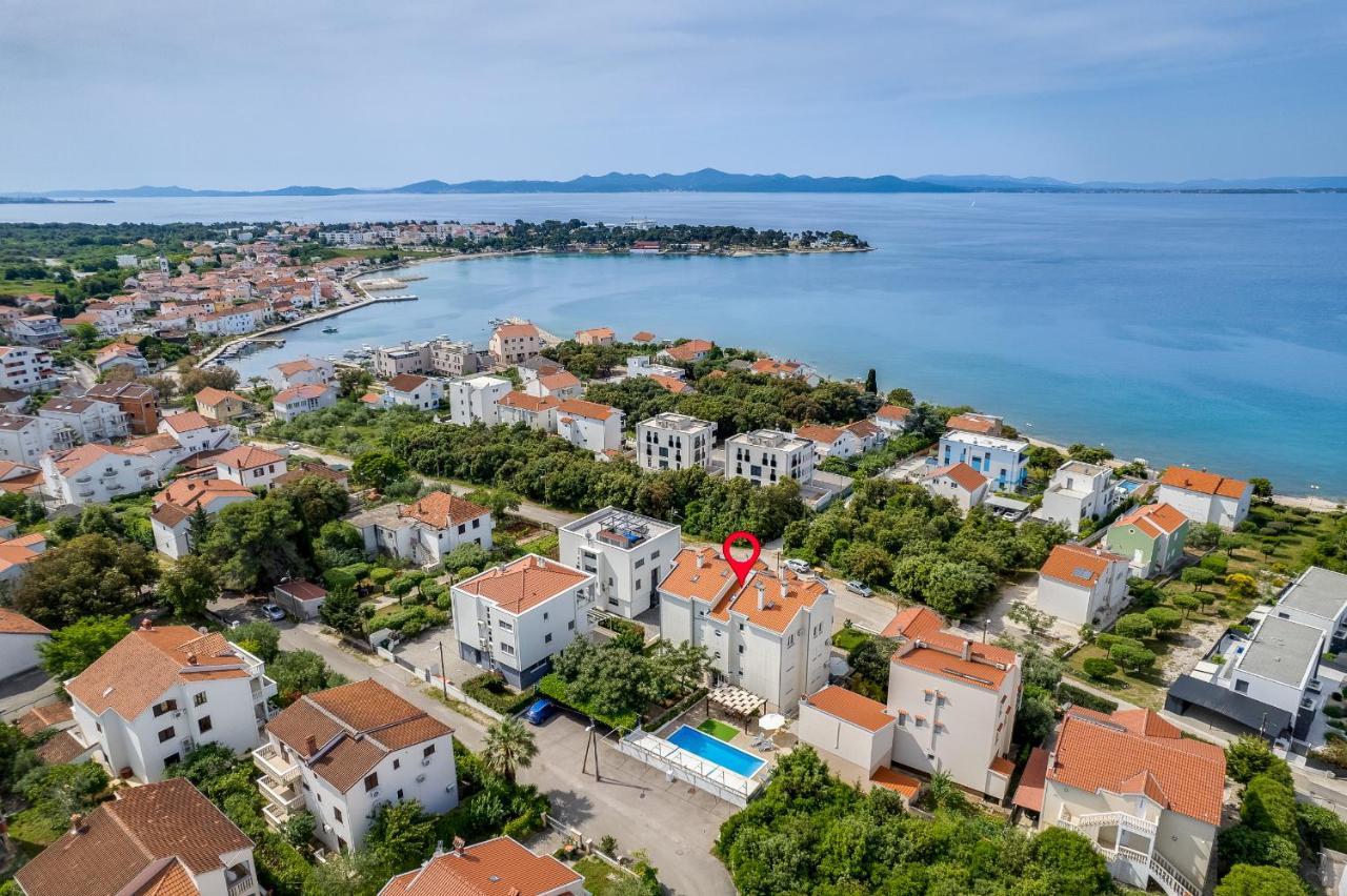 Villa Mirela Петрчане Экстерьер фото